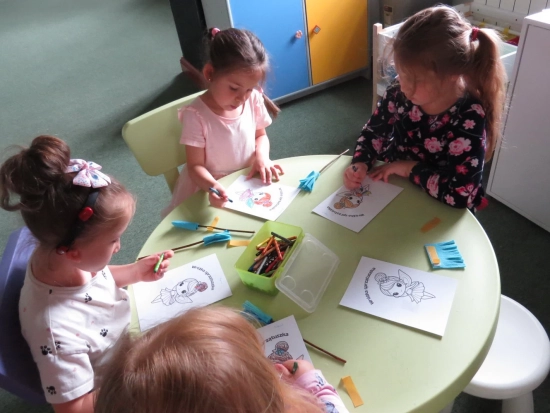 Delfinki, zajęcia w Bibliotece Miejskiej w Świdnicy, VI 2025