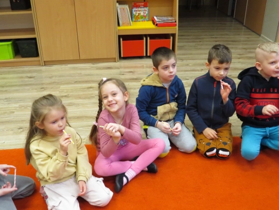 Wielorybki i Zerówka, zajęcia ze specjalistami, II 2025
